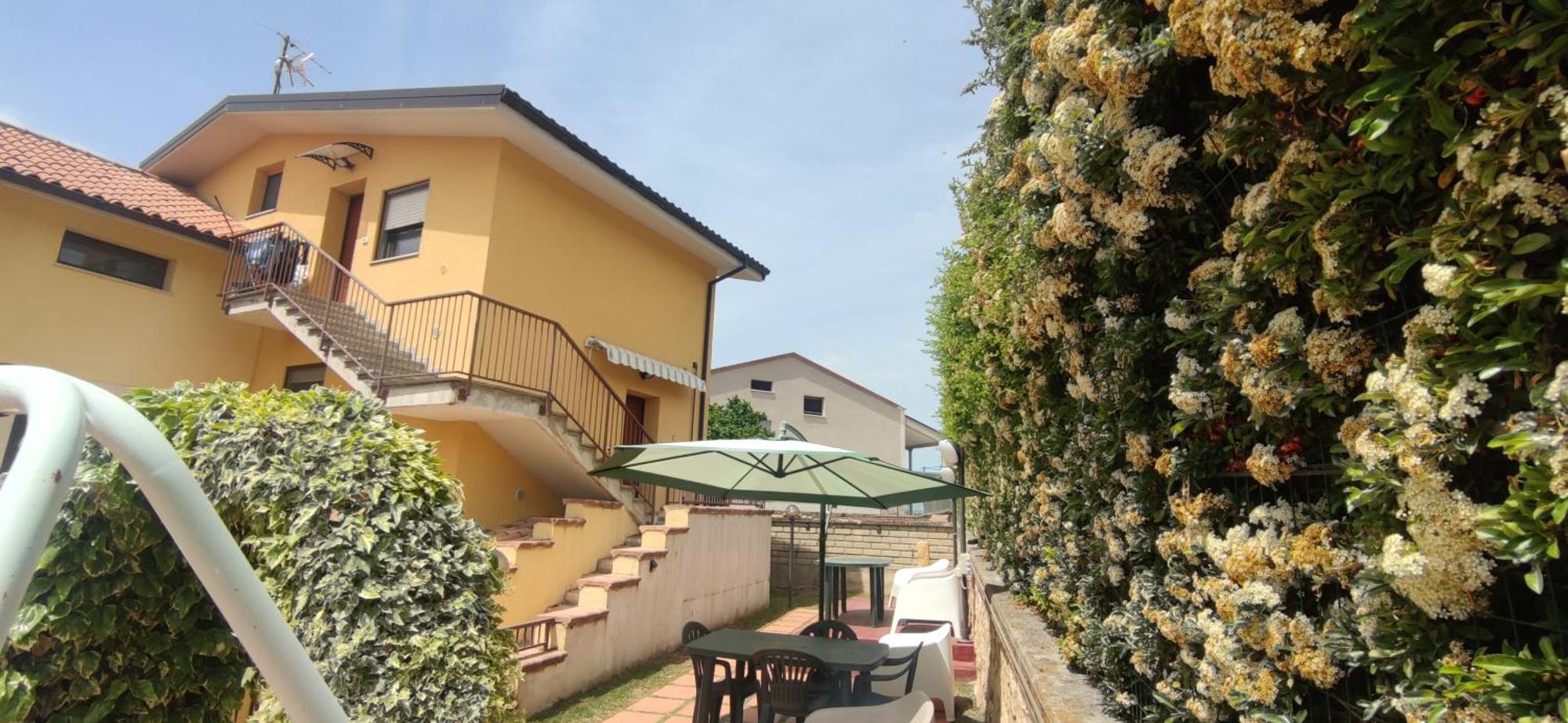 Complesso Turistico Aurora - Appartamenti Poggio Picenze Exterior photo